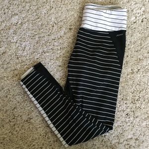 Jockey workout leggings